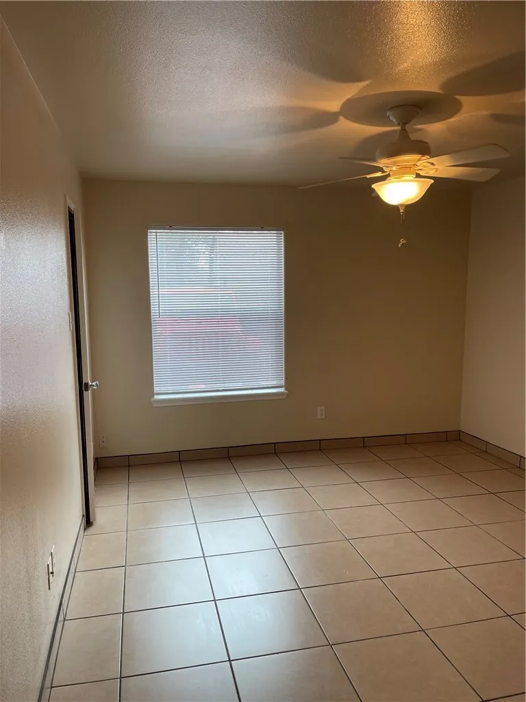 2540 Avenue C Ingleside, TX 78362