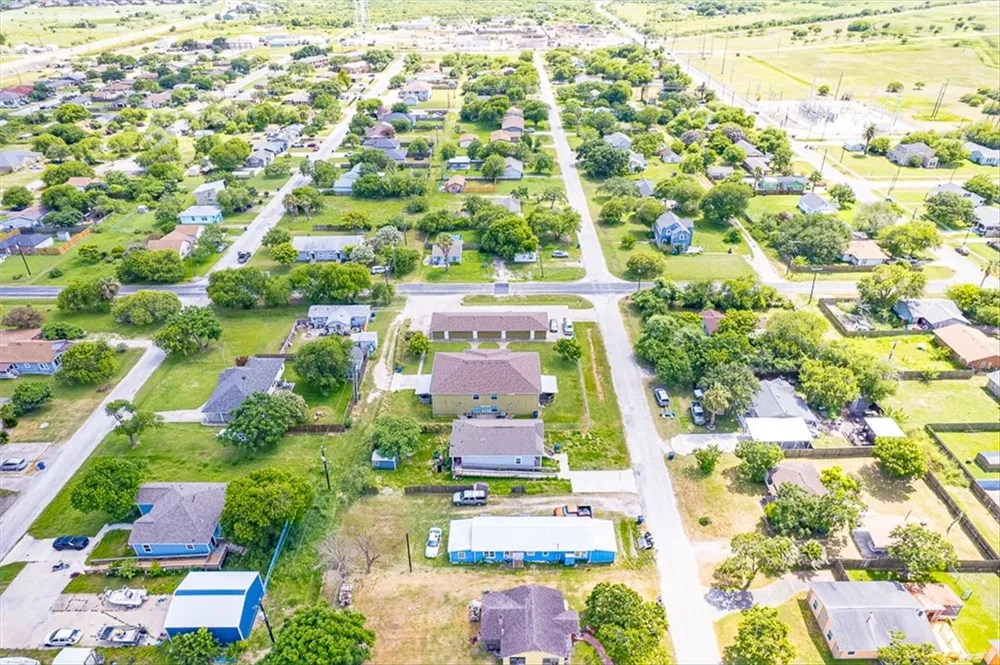 2540 Avenue C Ingleside, TX 78362