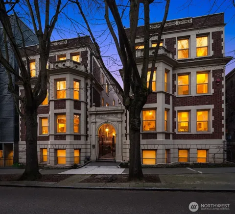 129 Warren Avenue #G