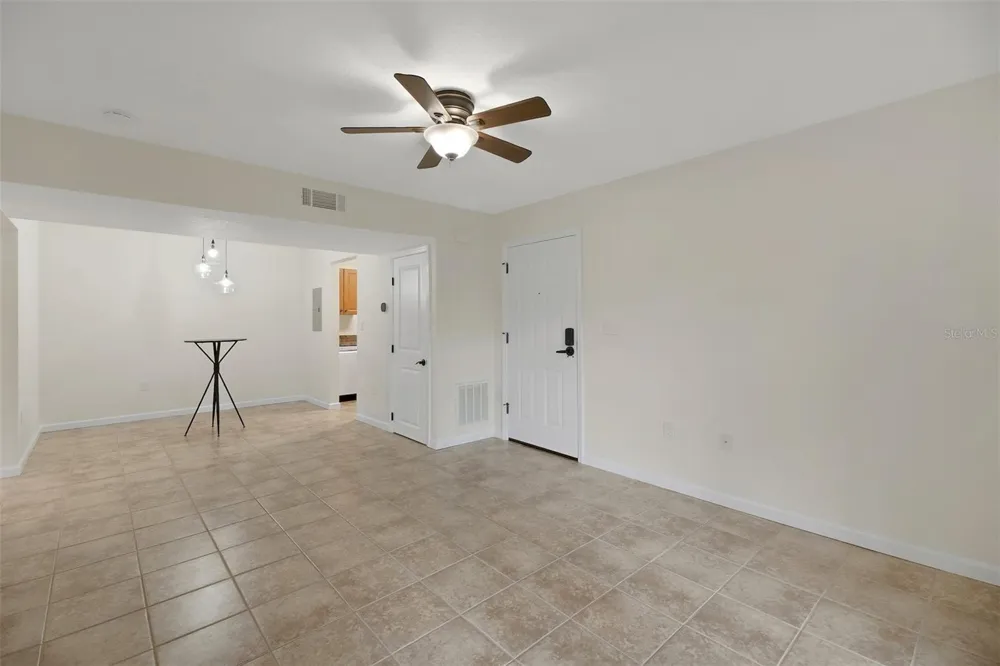 220 MOREE LOOP #2 Winter Springs, FL 32708