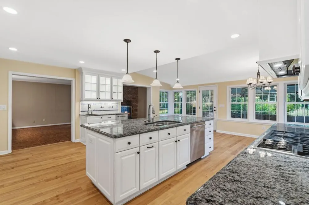 4259 Huntington Circle Dunwoody, GA 30338