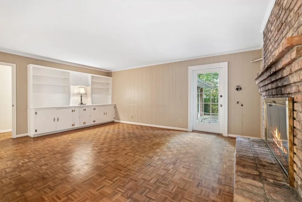 4259 Huntington Circle Dunwoody, GA 30338
