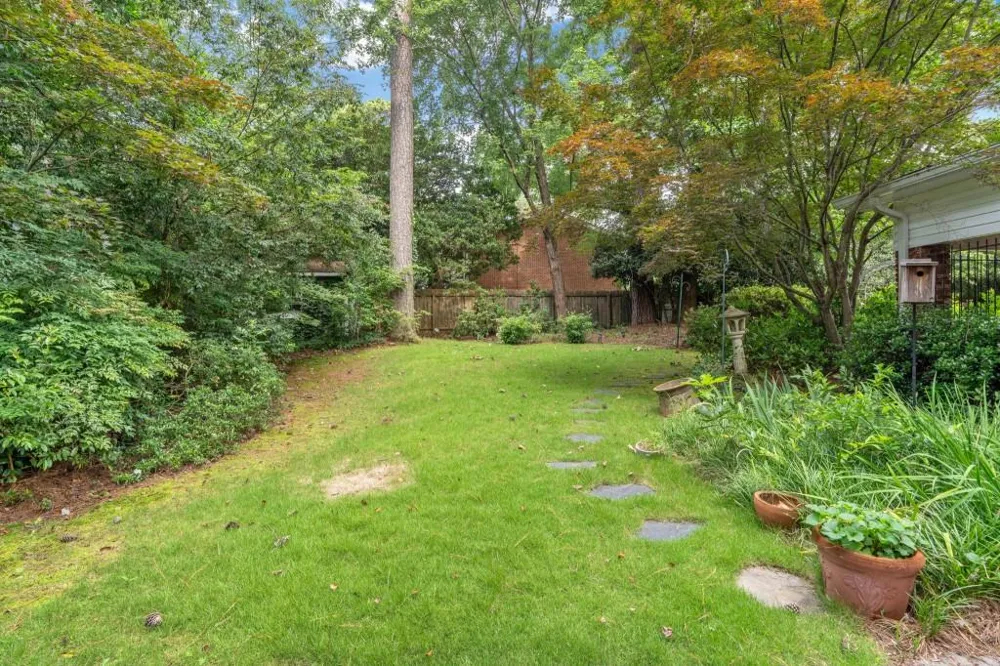 4259 Huntington Circle Dunwoody, GA 30338