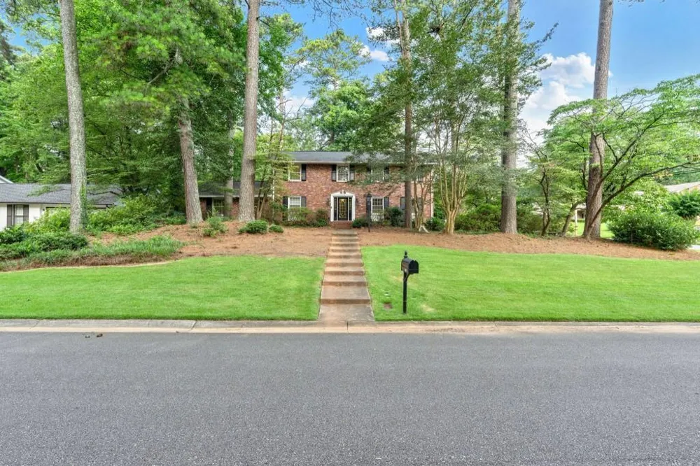 4259 Huntington Circle Dunwoody, GA 30338