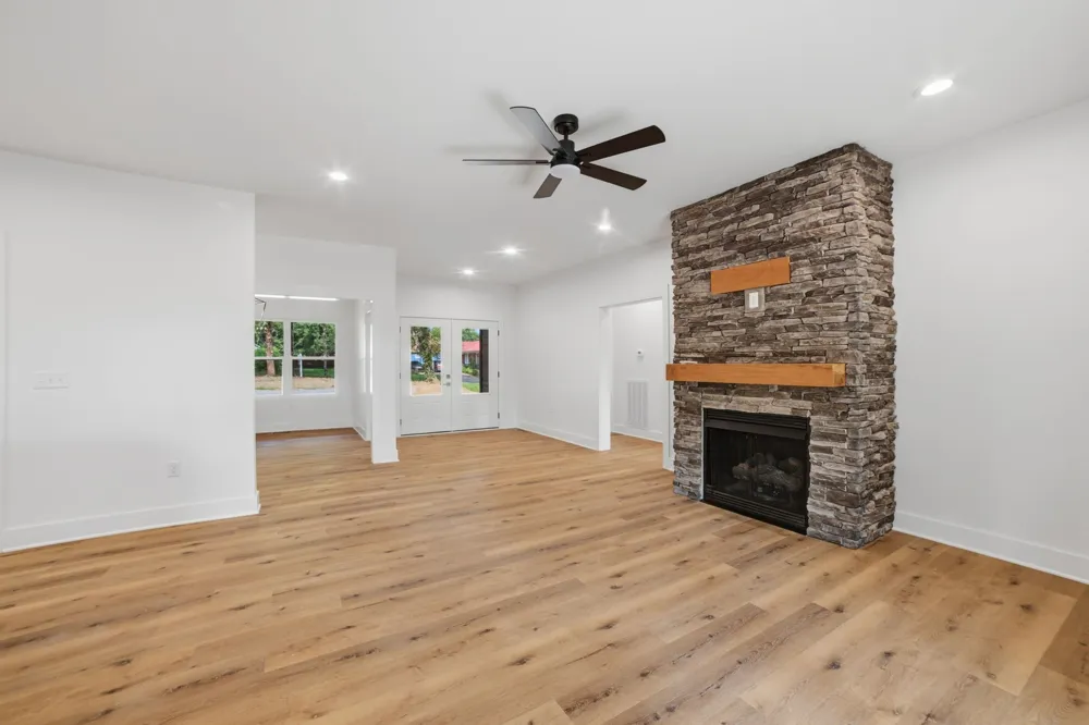 117 Nall Ave Centerville, TN 37033