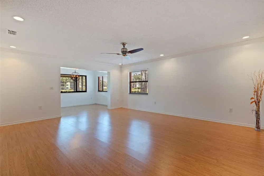 8140 TERRACE GARDEN DRIVE #103 St Petersburg, FL 33709
