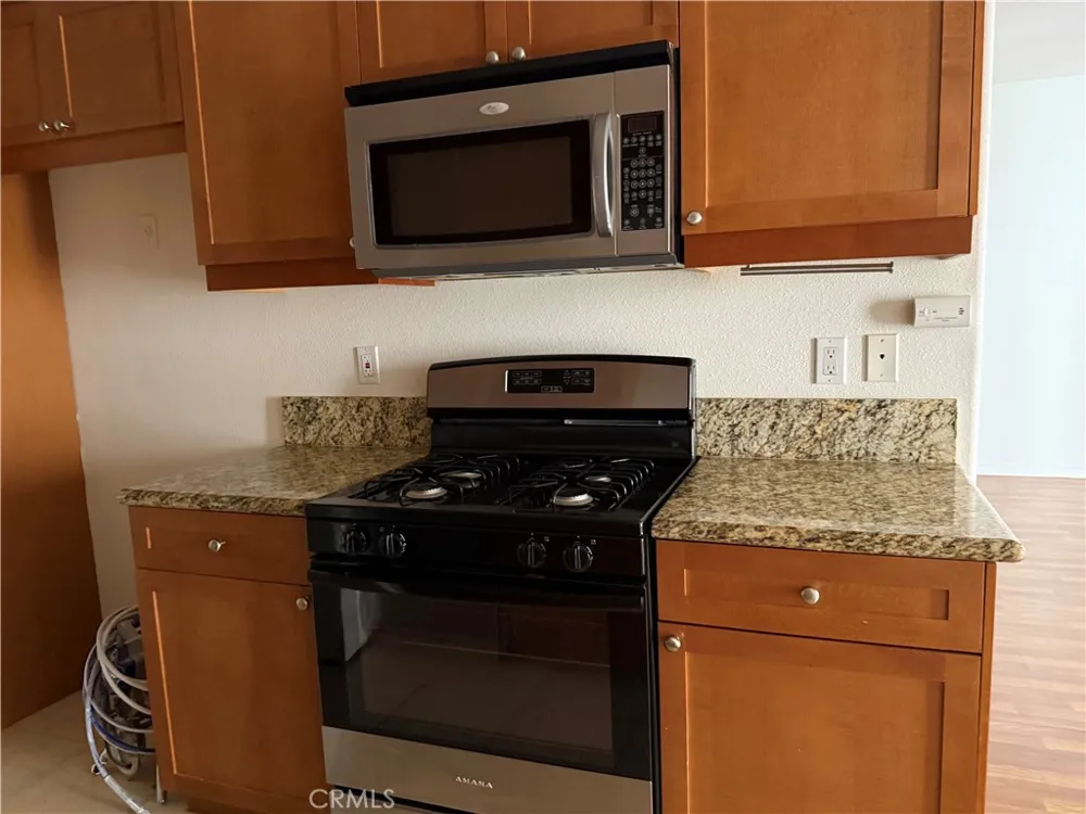 17230 Newhope #211 Fountain Valley, CA 92708