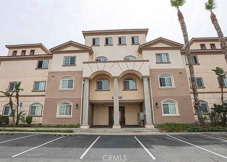 17230 Newhope #211 Fountain Valley, CA 92708