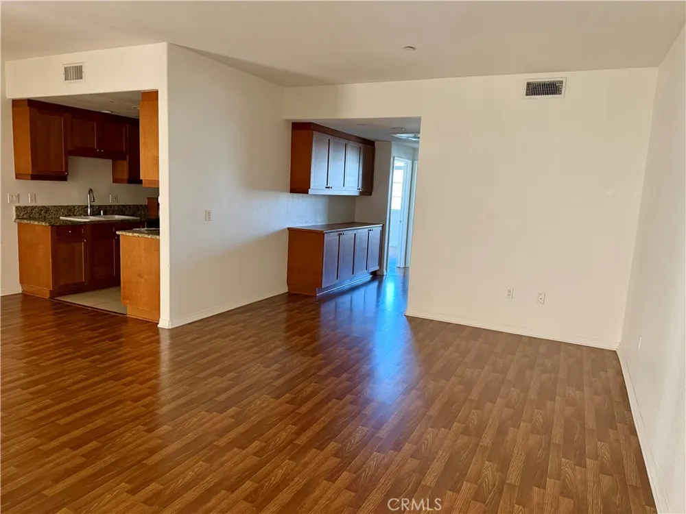 17230 Newhope #211 Fountain Valley, CA 92708