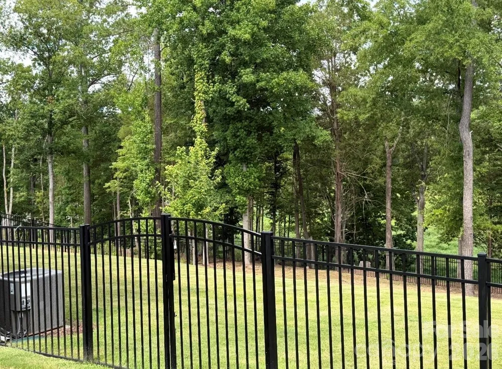 199 Hamptons Cove Road Troutman, NC 28166