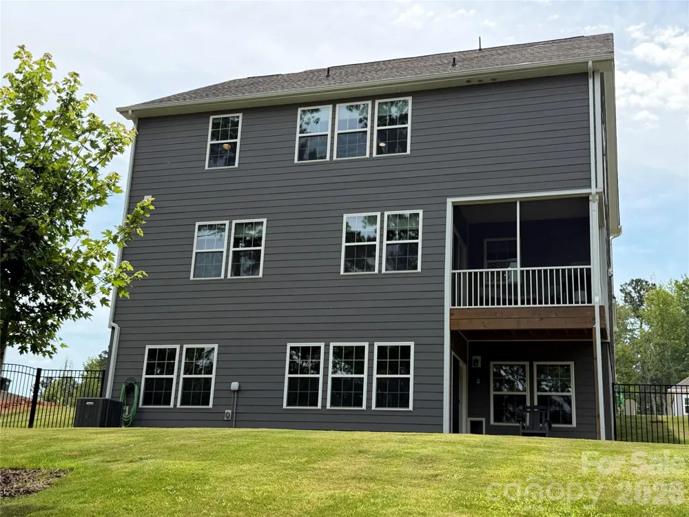 199 Hamptons Cove Road Troutman, NC 28166