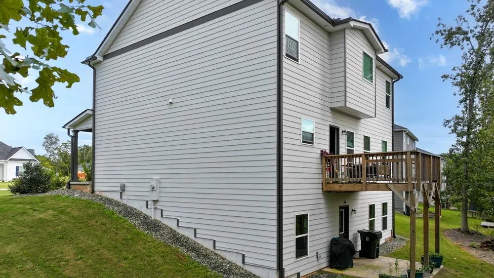 171 Quail Forest Circle Toccoa, GA 30577