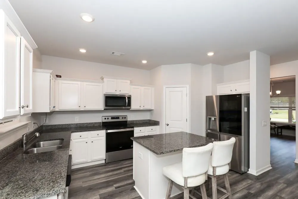 171 Quail Forest Circle Toccoa, GA 30577