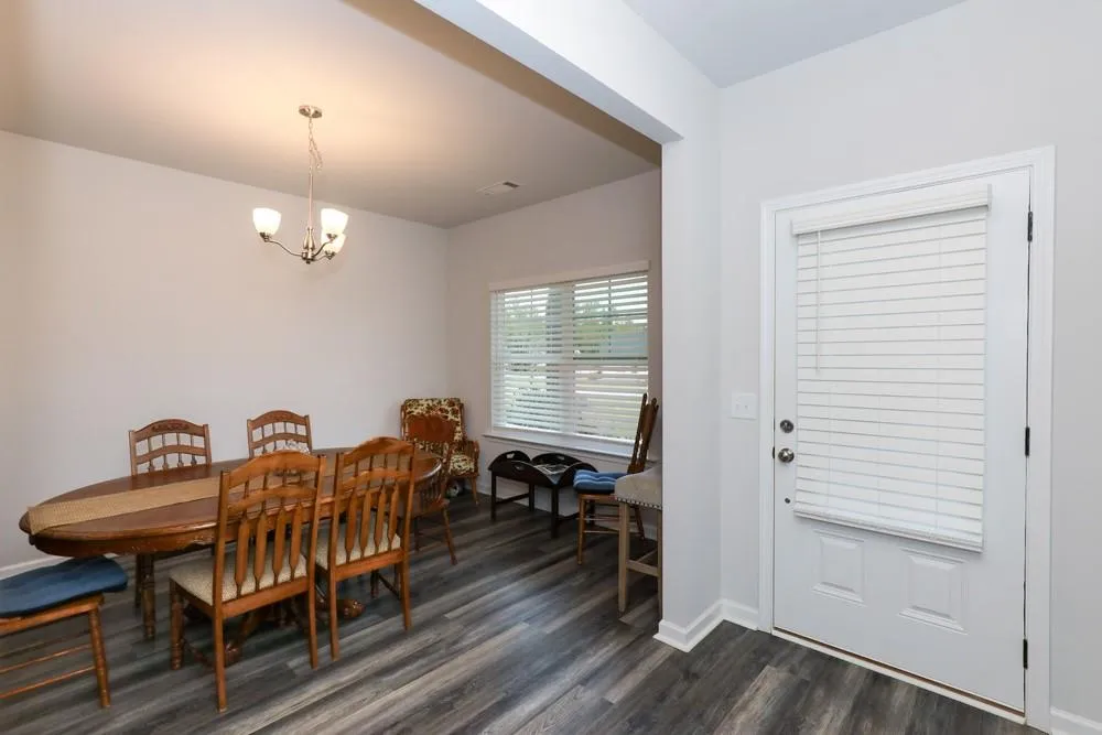 171 Quail Forest Circle Toccoa, GA 30577