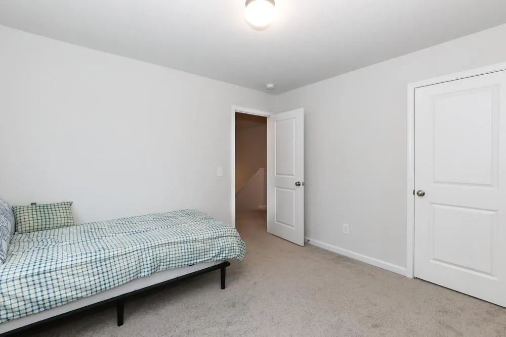 171 Quail Forest Circle Toccoa, GA 30577