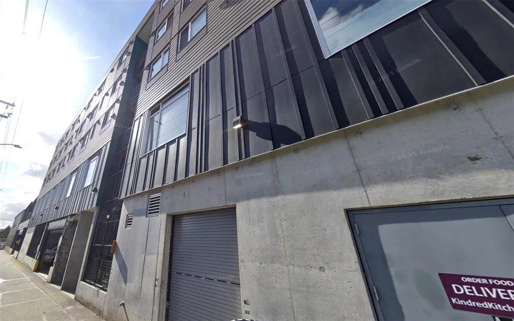3315 E Broadway Street Other, WA 98201