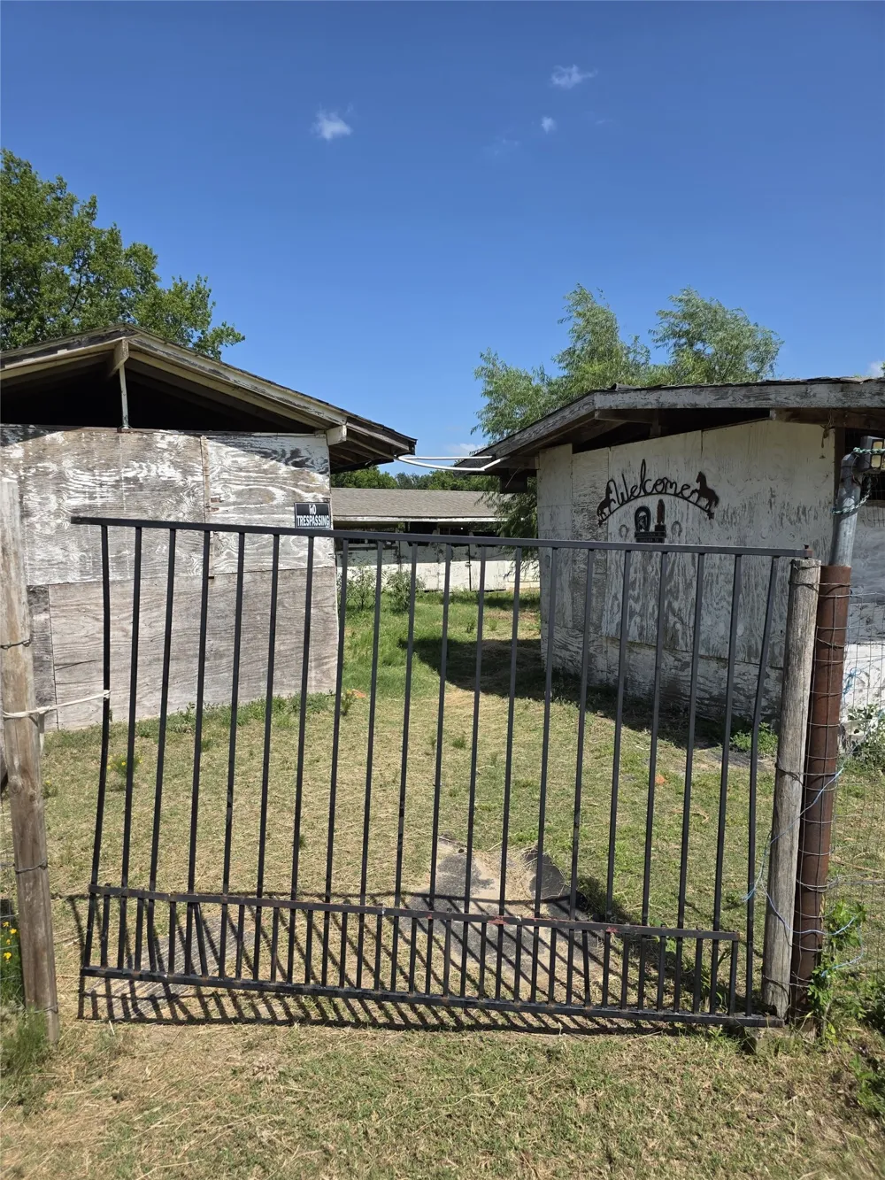 3719 Private Road 3843 Road Quinlan, TX 75474