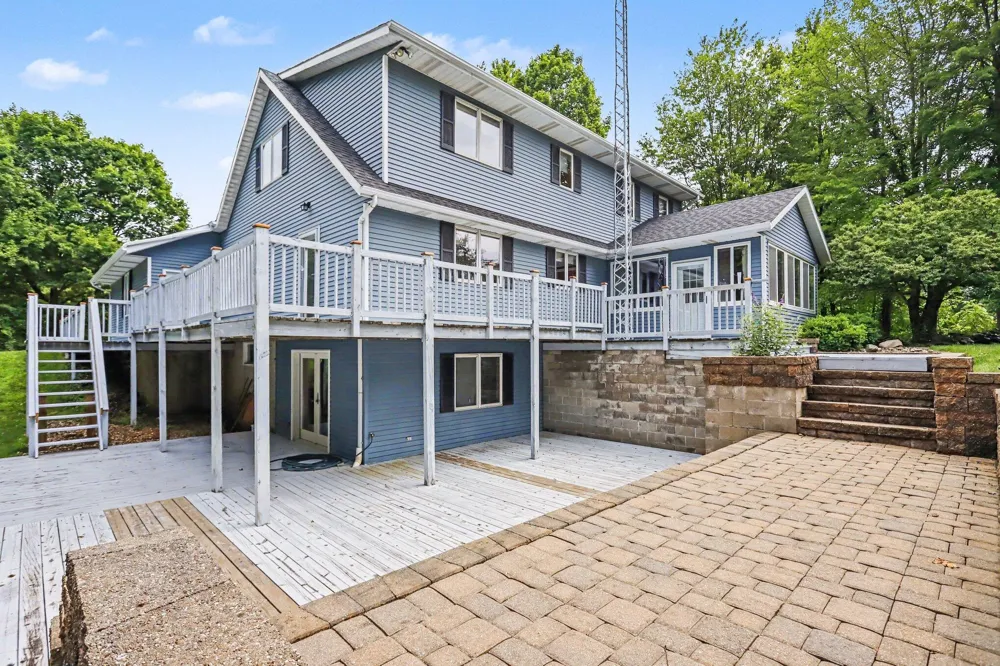 61214 US-131 Fabius Township, MI 49093