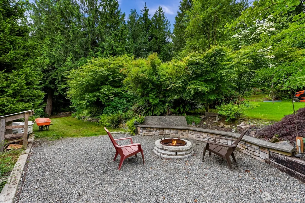 3378 Deer Trails Lane Bow, WA 98232