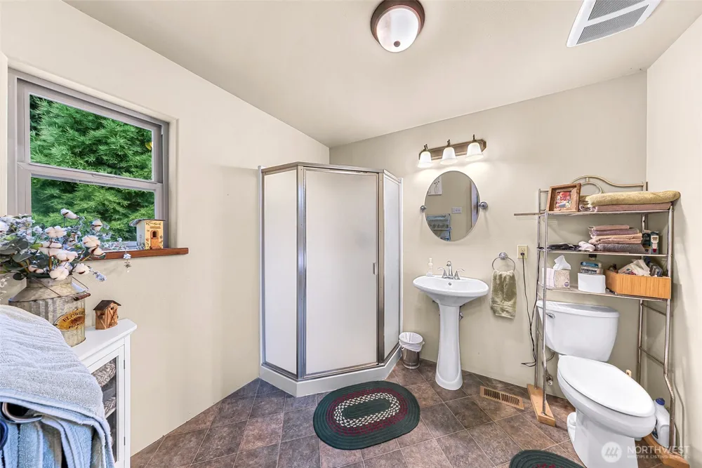 3378 Deer Trails Lane Bow, WA 98232