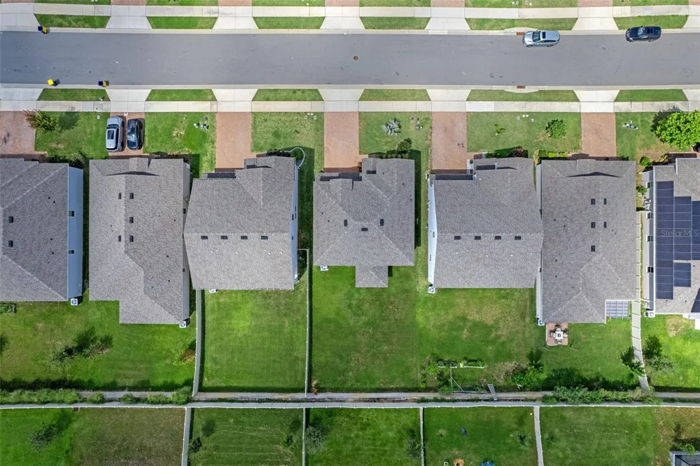 673 BLACKSTONE STREET Minneola, FL 34715