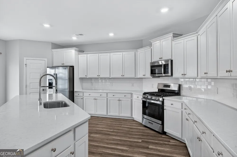 111 Williams DR Rincon, GA 31326