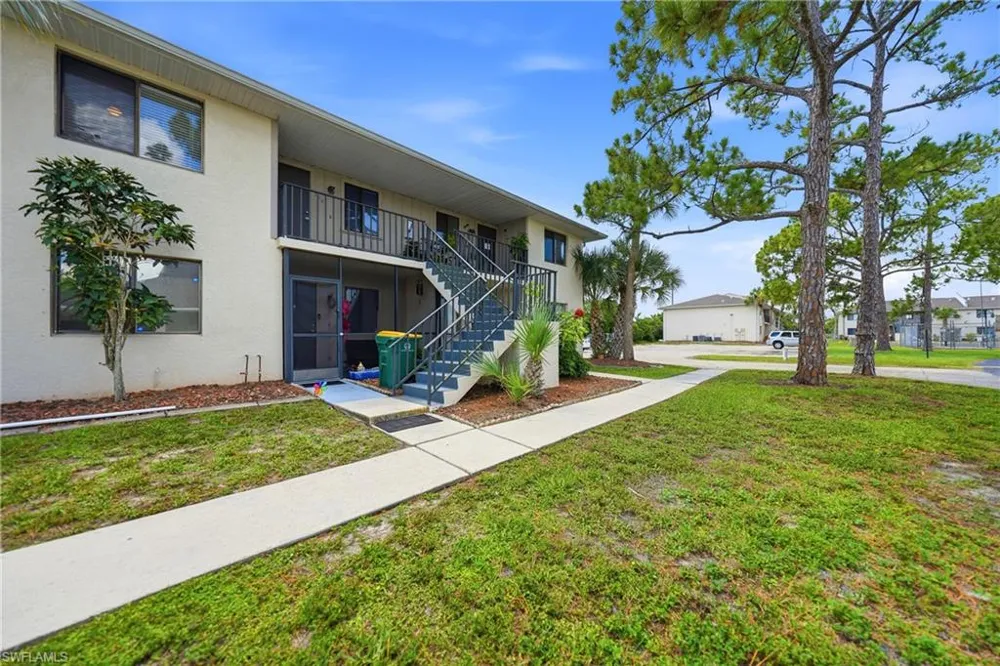 22523 Westchester Boulevard #203E Port Charlotte, FL 33980