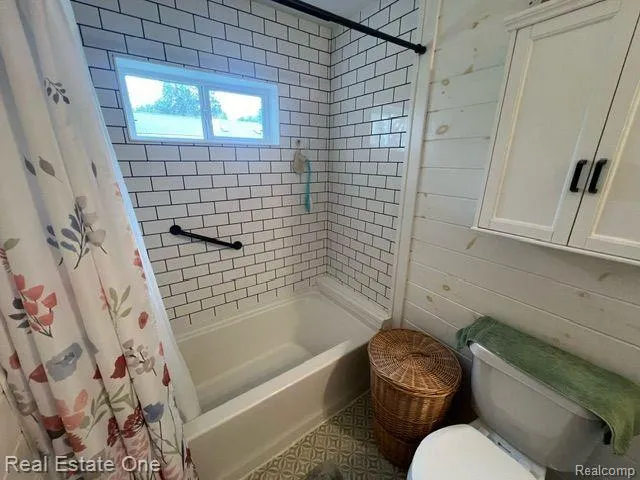 7153 CEDAR ROAD Worth Township, MI 48450