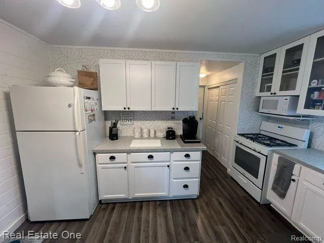 7153 CEDAR ROAD Worth Township, MI 48450