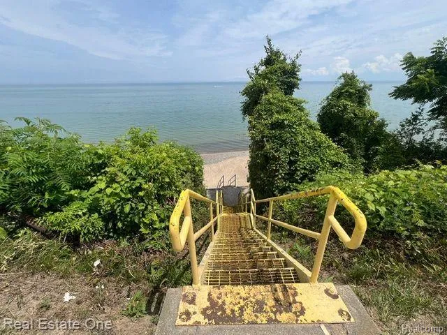 7153 CEDAR ROAD Worth Township, MI 48450