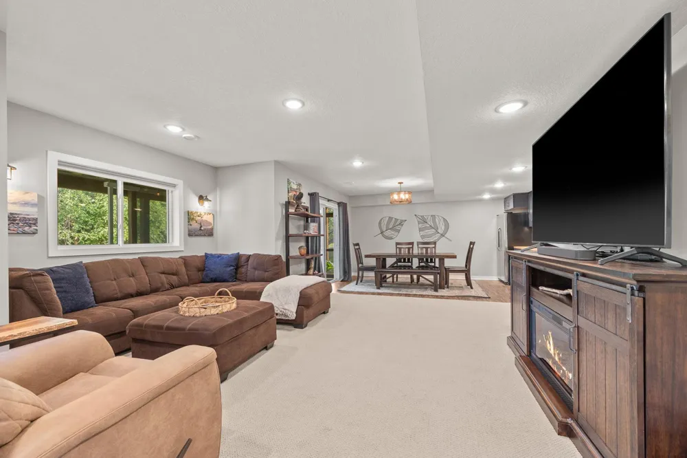 26901 Meadow Ridge Drive Elko New Market, MN 55020