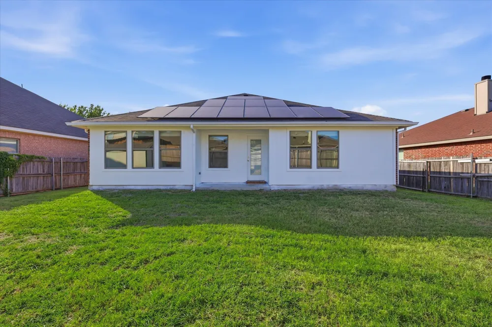2032 Times Road Heartland, TX 75126