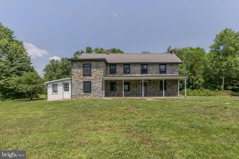 1350 OLD PLAINS ROAD