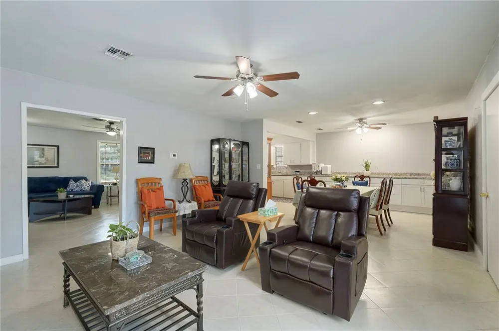 922 Oak Park Avenue Corpus Christi, TX 78408