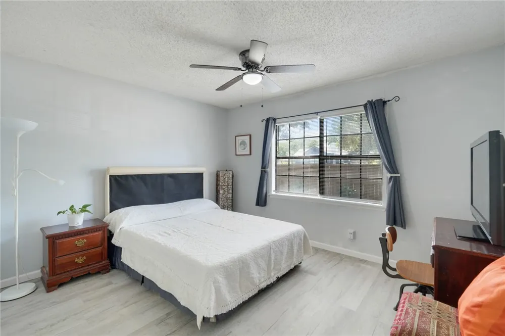 922 Oak Park Avenue Corpus Christi, TX 78408