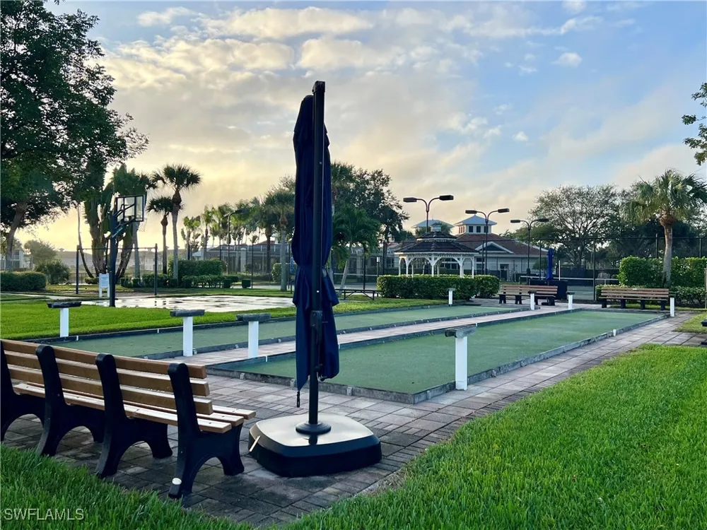 Sandpiper Way Naples, FL 34109