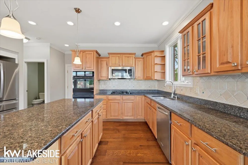 38823 E Archer Drive Harrison Charter Township, MI 48045