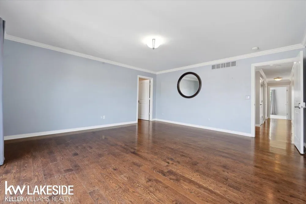 38823 E Archer Drive Harrison Charter Township, MI 48045