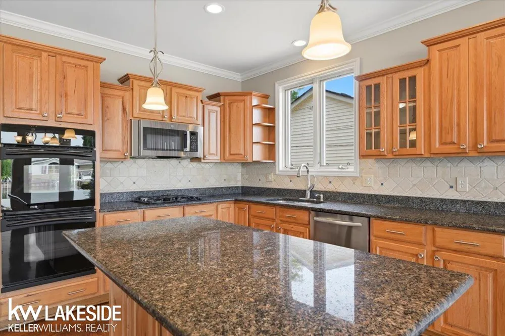 38823 E Archer Drive Harrison Charter Township, MI 48045