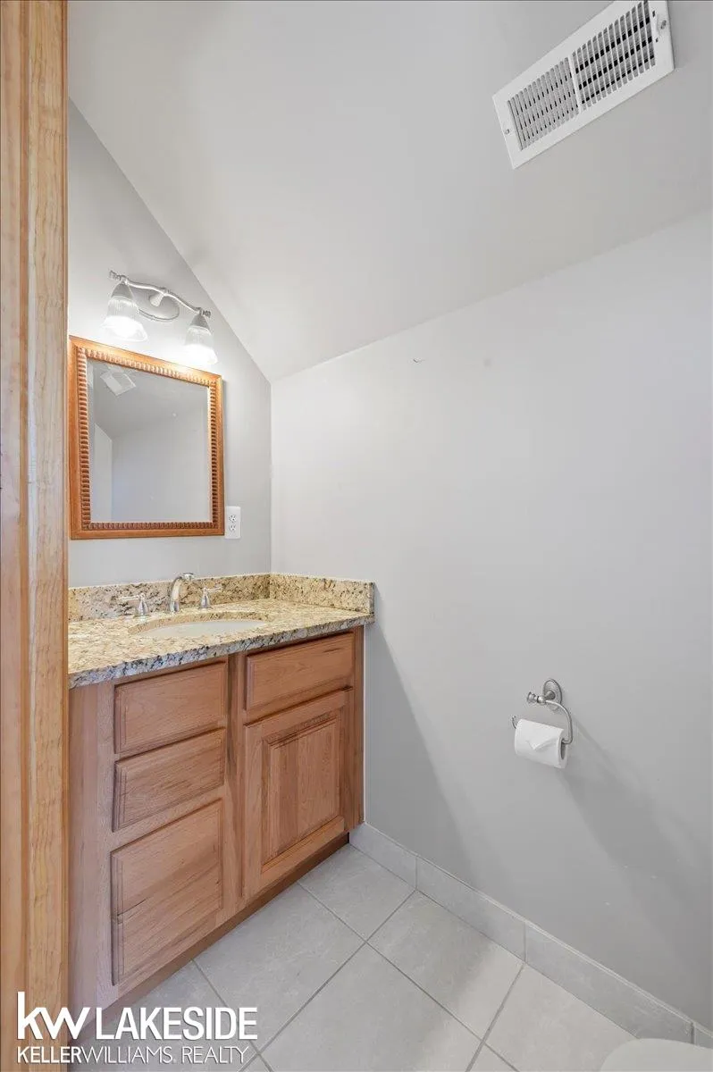 38823 E Archer Drive Harrison Charter Township, MI 48045