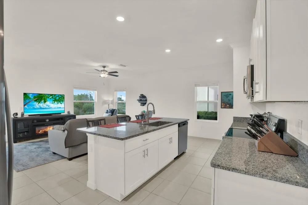 8852 GALLANTREE PLACE Land O Lakes, FL 34637