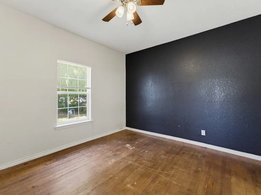 180 Trail Drive Bowie, TX 76230