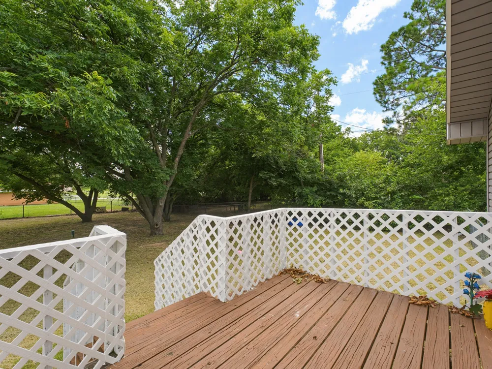 180 Trail Drive Bowie, TX 76230