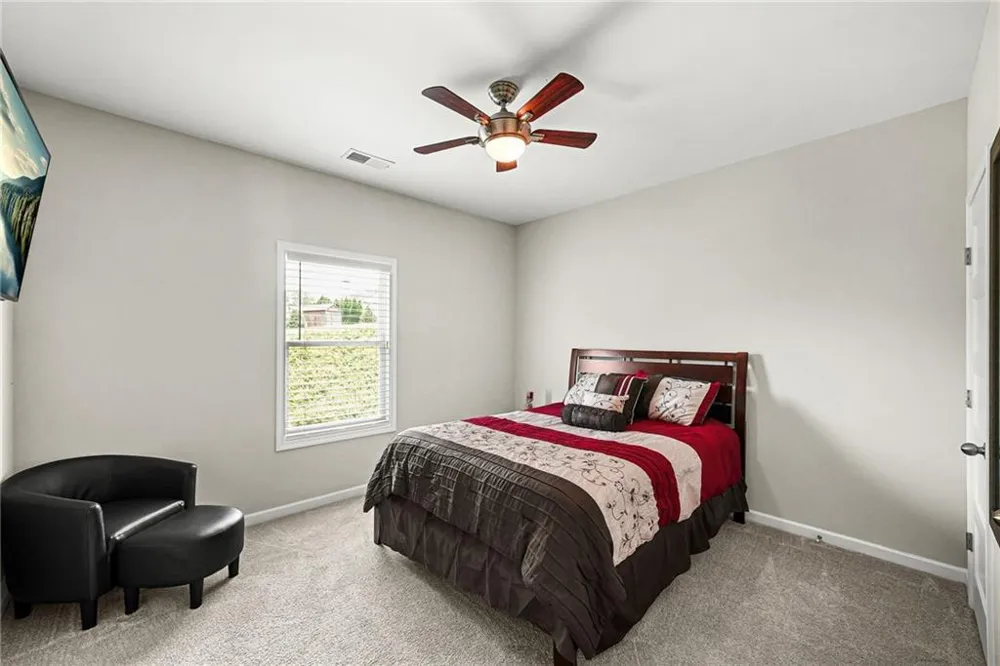 409 Splash Pointe Temple, GA 30179