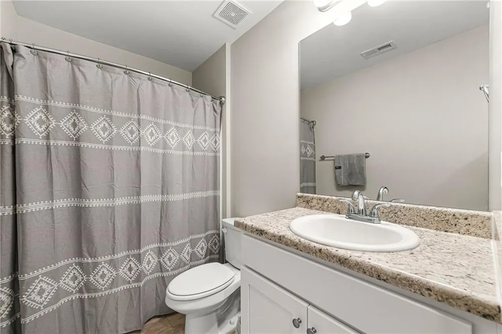 409 Splash Pointe Temple, GA 30179