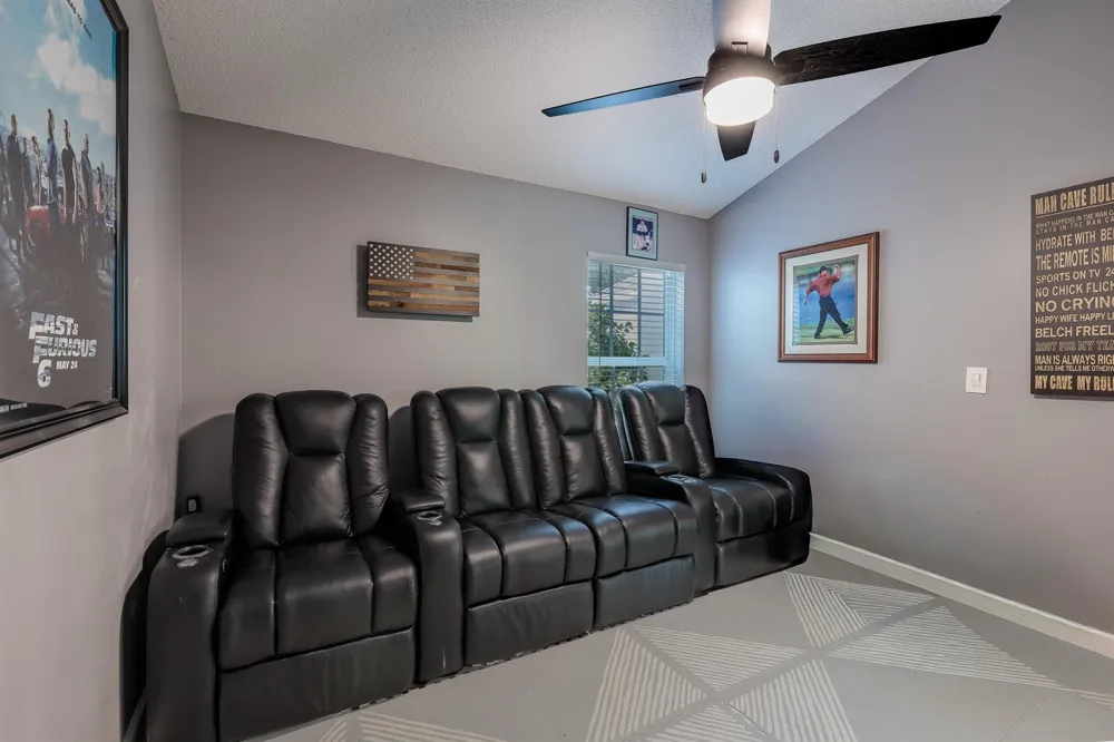 10275 Grove Lane Cooper City, FL 33328