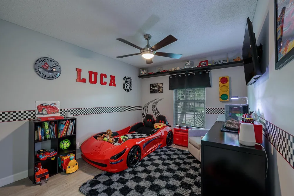 10275 Grove Lane Cooper City, FL 33328