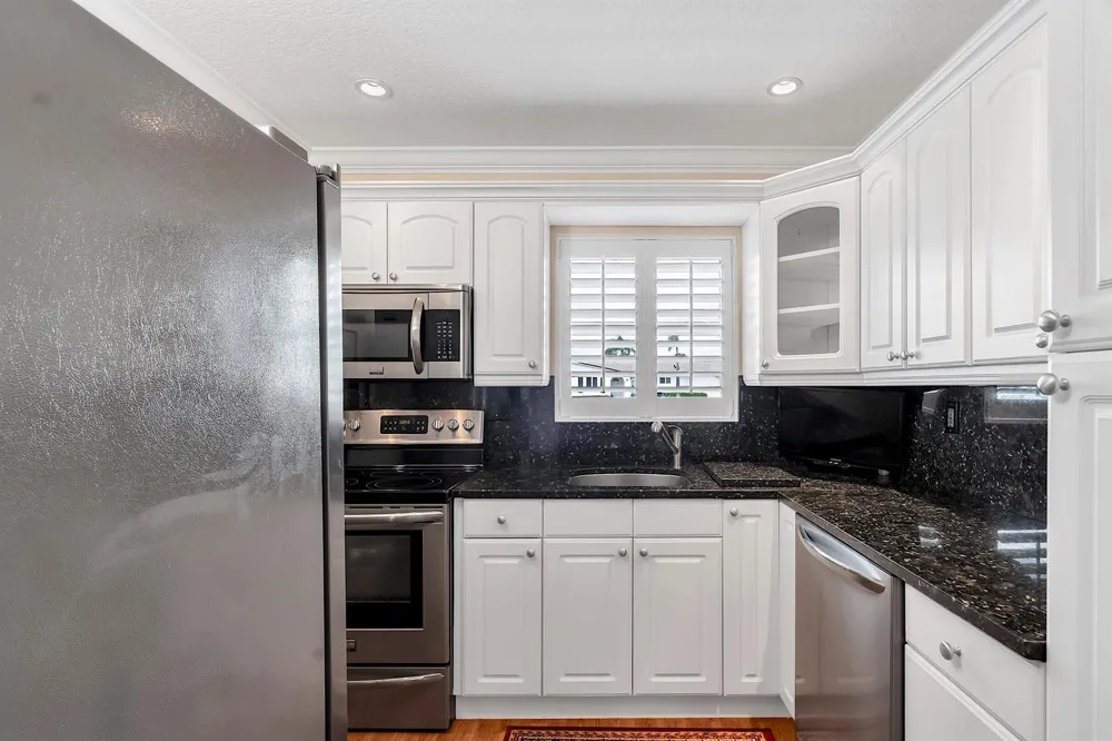 2930 Crosley Drive E #M West Palm Beach, FL 33415