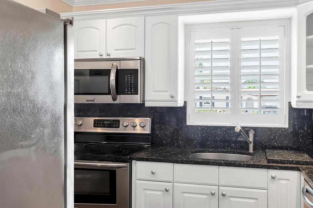 2930 Crosley Drive E #M West Palm Beach, FL 33415