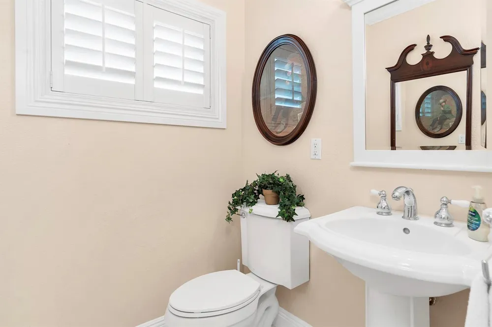 2930 Crosley Drive E #M West Palm Beach, FL 33415